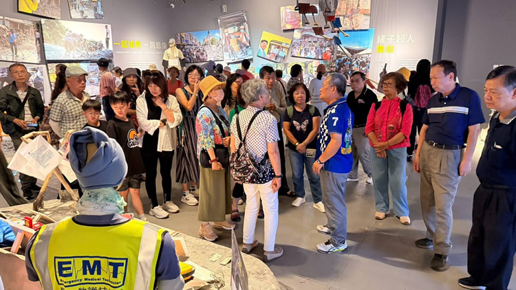 花蓮生命線志工走進縱谷 探索在地文化實踐低碳之旅